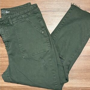 Time & Tru green jeans